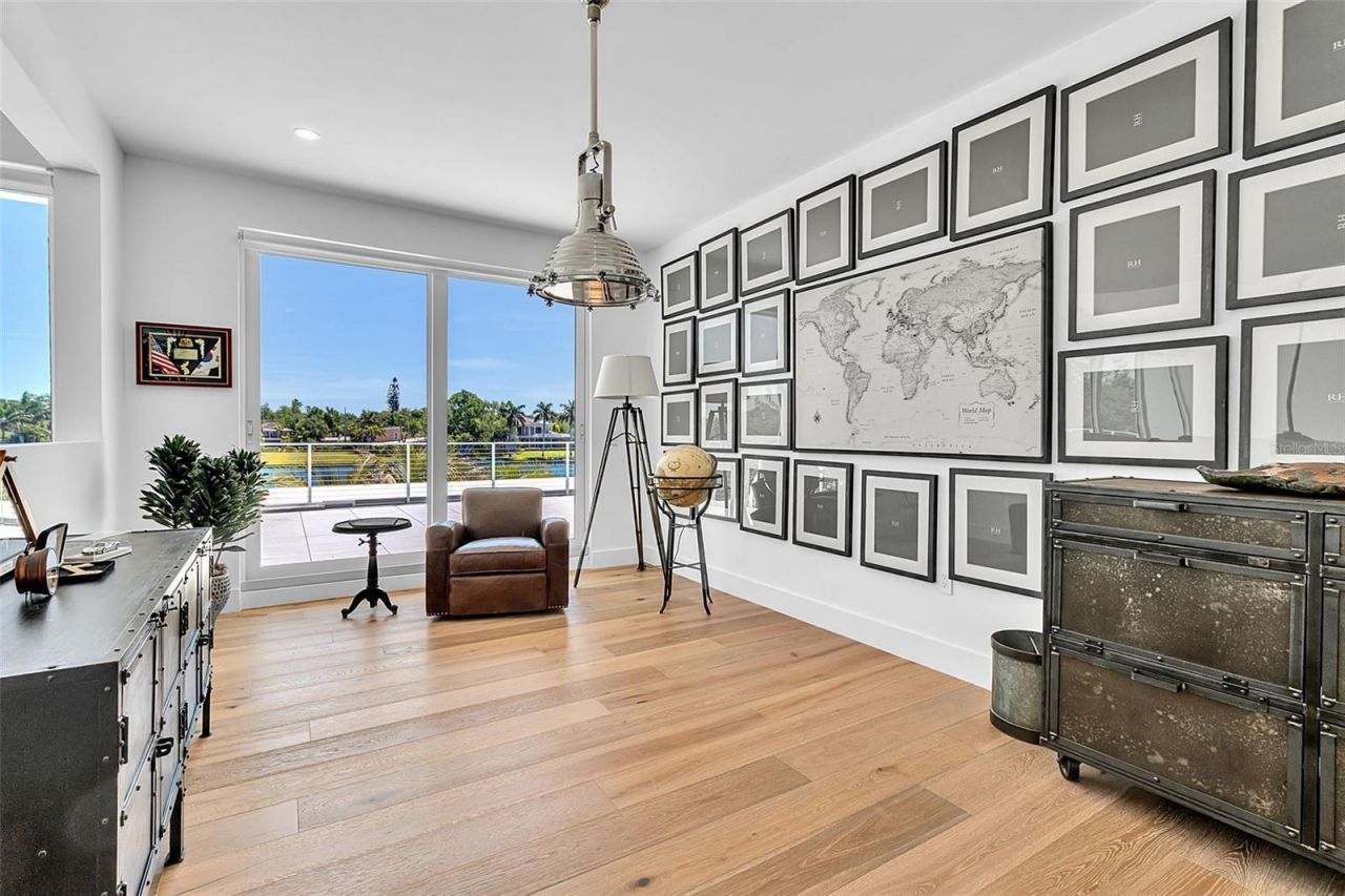 3631 San Remo Terrace, Sarasota, FL 34239 Photo