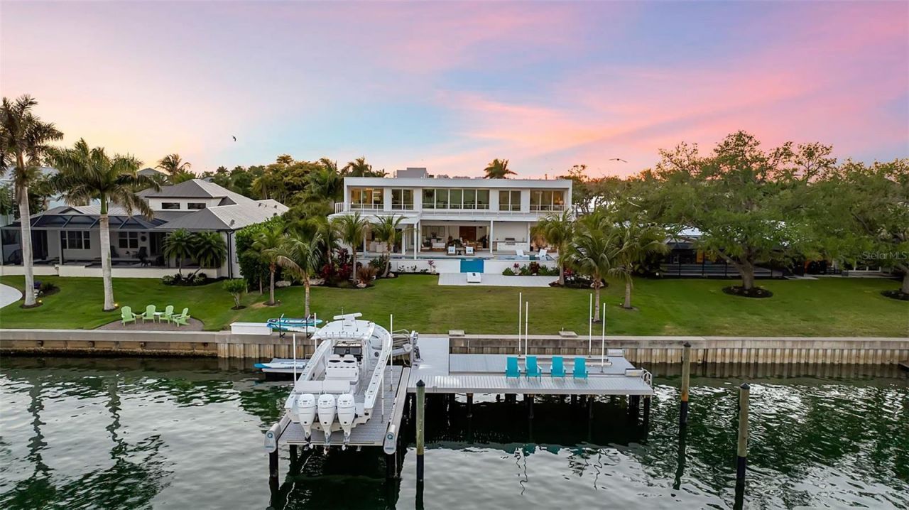 3631 San Remo Terrace, Sarasota, FL 34239 Photo