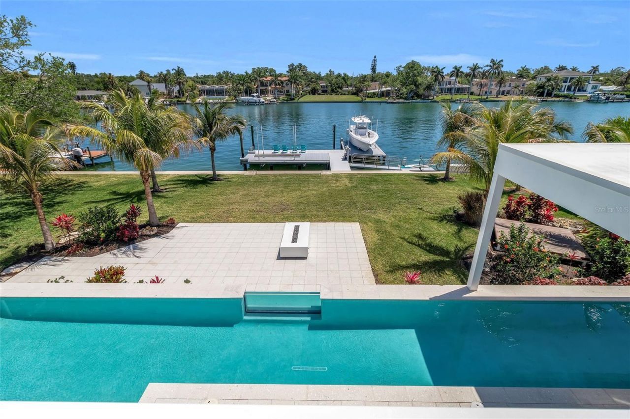 3631 San Remo Terrace, Sarasota, FL 34239 Photo