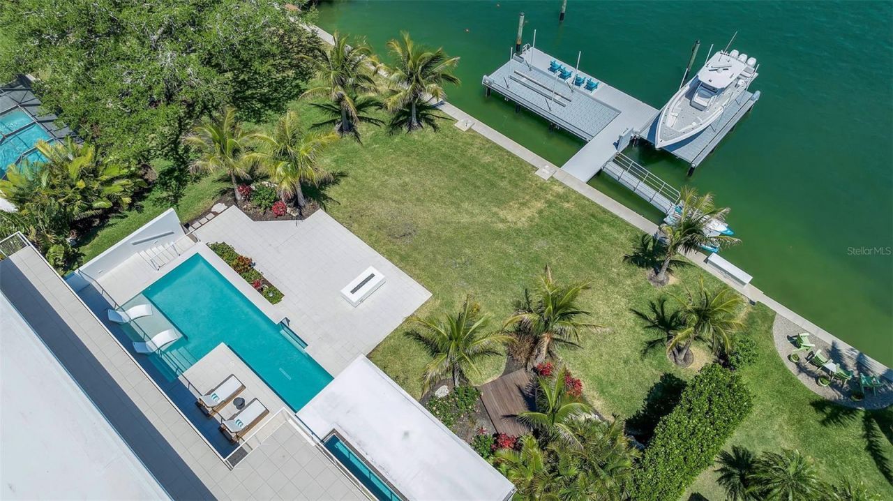3631 San Remo Terrace, Sarasota, FL 34239 Photo