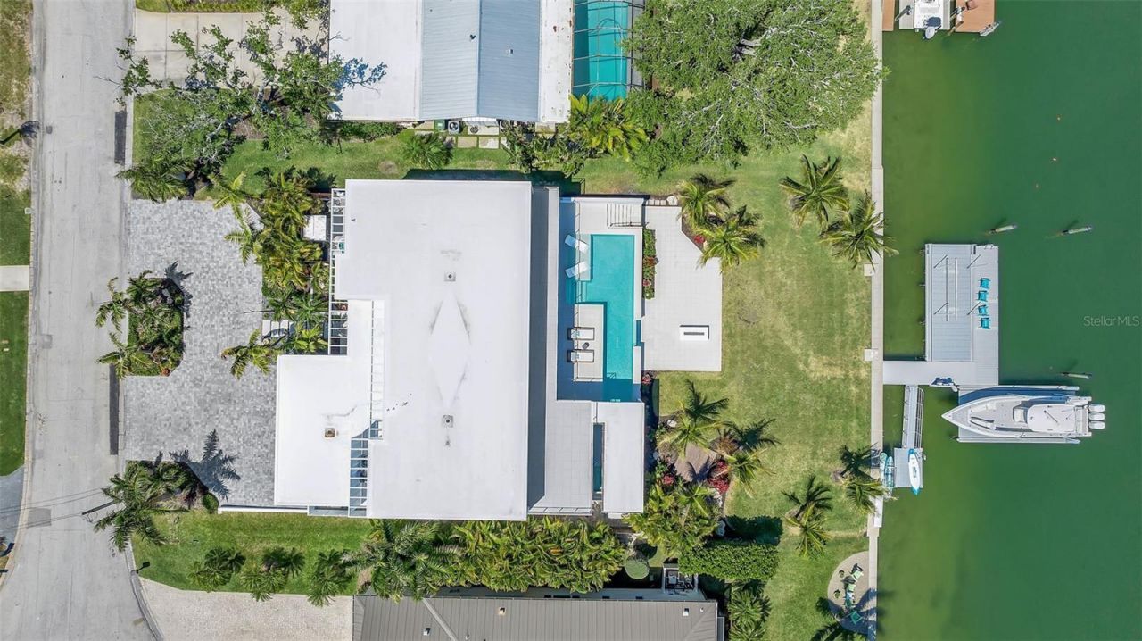 3631 San Remo Terrace, Sarasota, FL 34239 Photo