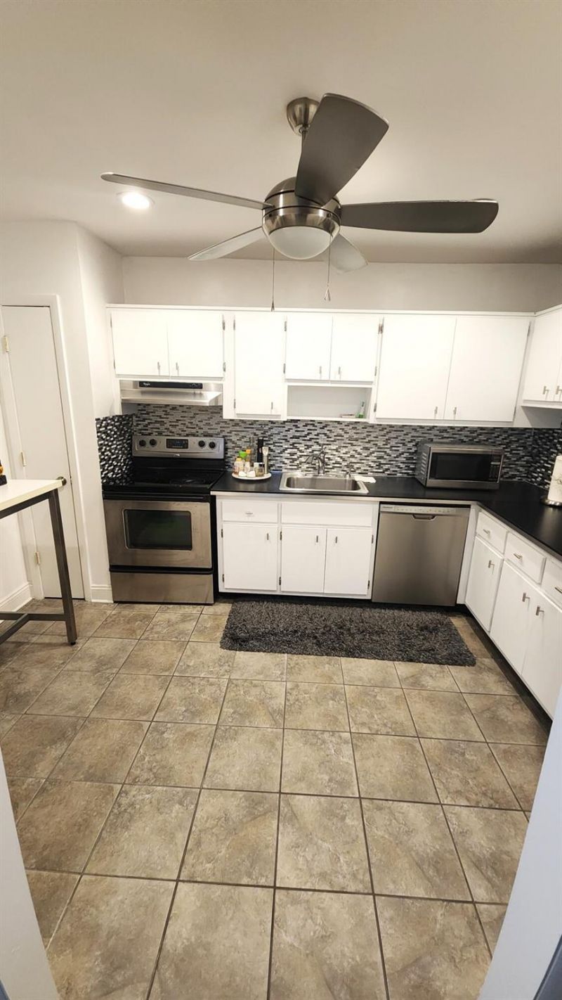 4880 NW 22nd Street, Unit Ph, Lauderhill, FL 33313 Photo