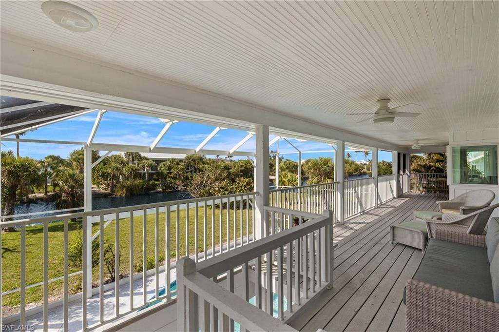 673 E Rocks Dr, Sanibel, FL 33957 Photo