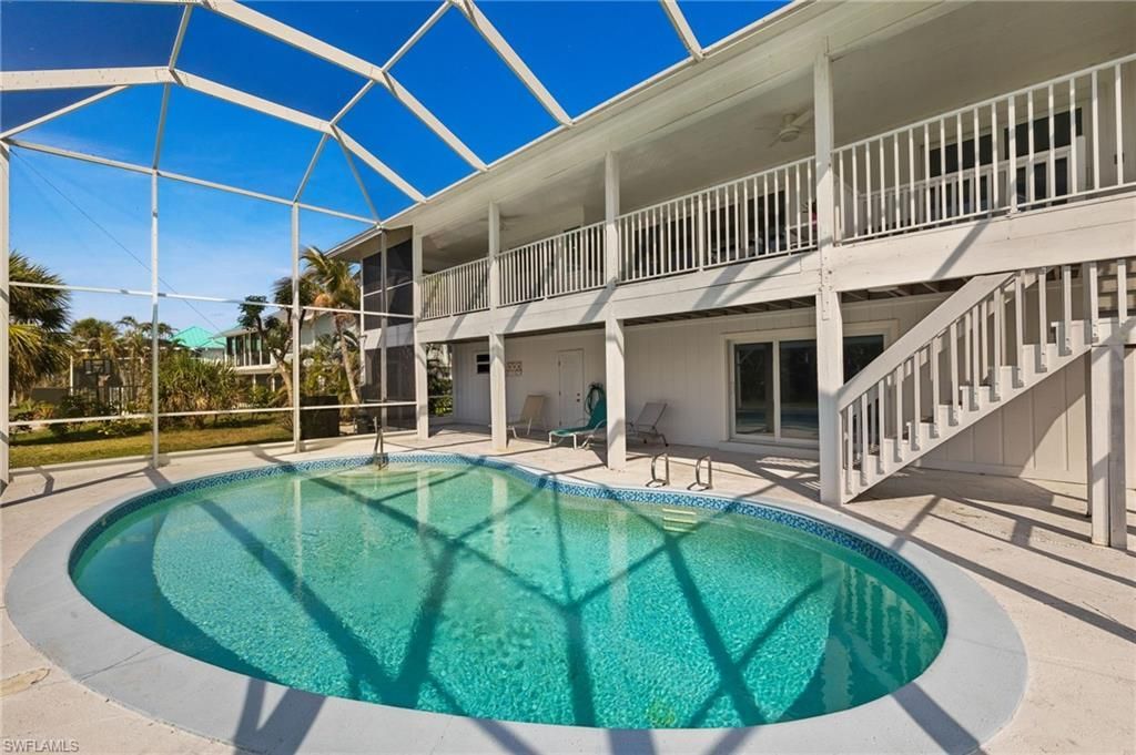 673 E Rocks Dr, Sanibel, FL 33957 Photo