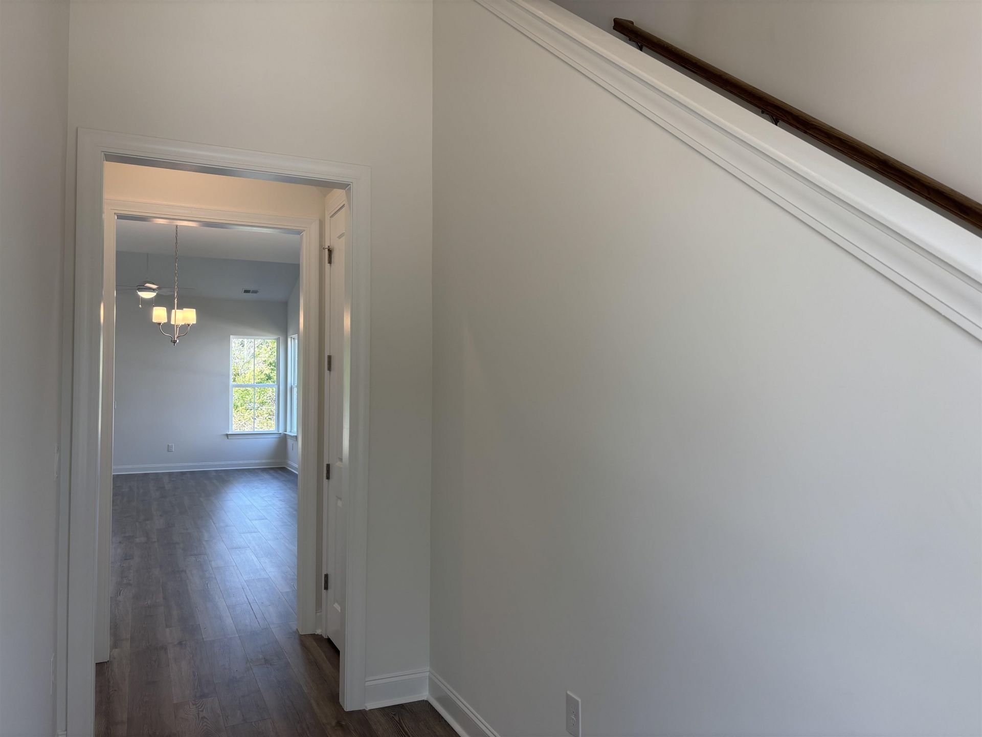 3860 Richardson St. Photo 4
