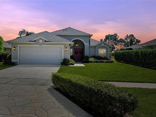 3688 Kent DR, NAPLES, FL 34112