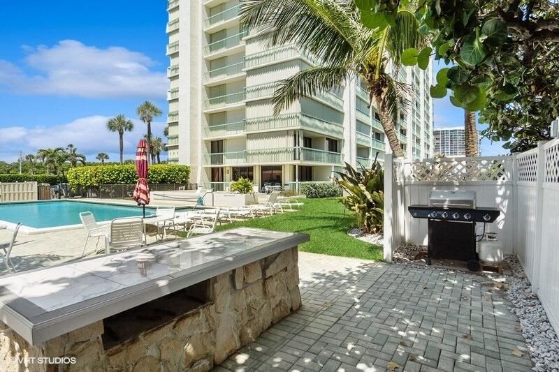 9900 S Ocean Drive, Unit 1002, Jensen Beach, FL 34957 Photo