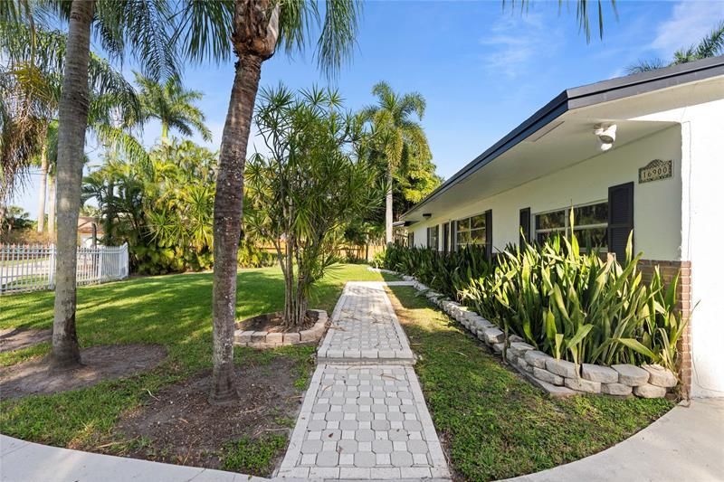 16900 SW 62nd Street, Southwest Ranches, FL 33331 Photo