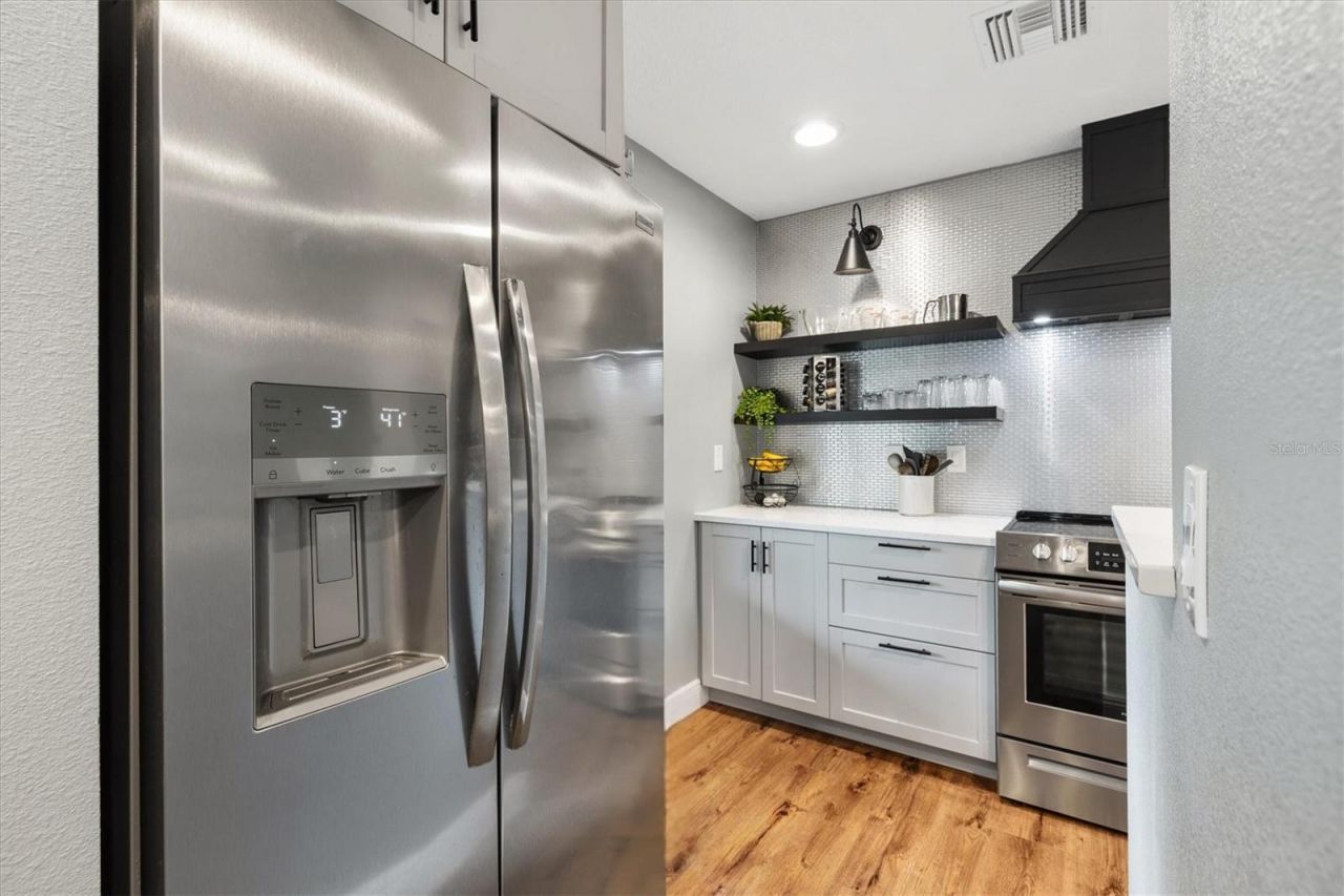 4777 Cr 306a, Lake Panasoffkee, FL 33538 Photo