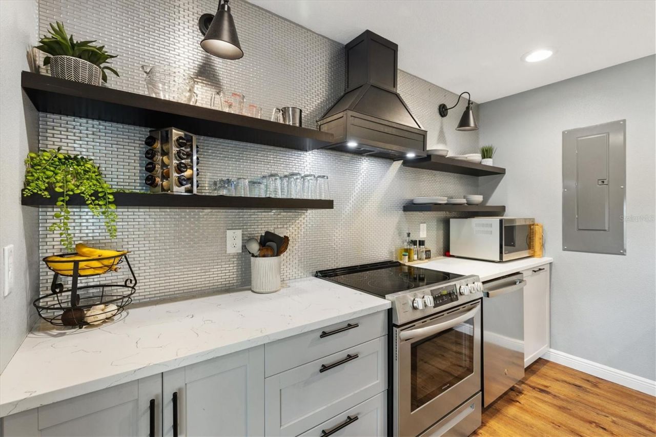 4777 Cr 306a, Lake Panasoffkee, FL 33538 Photo