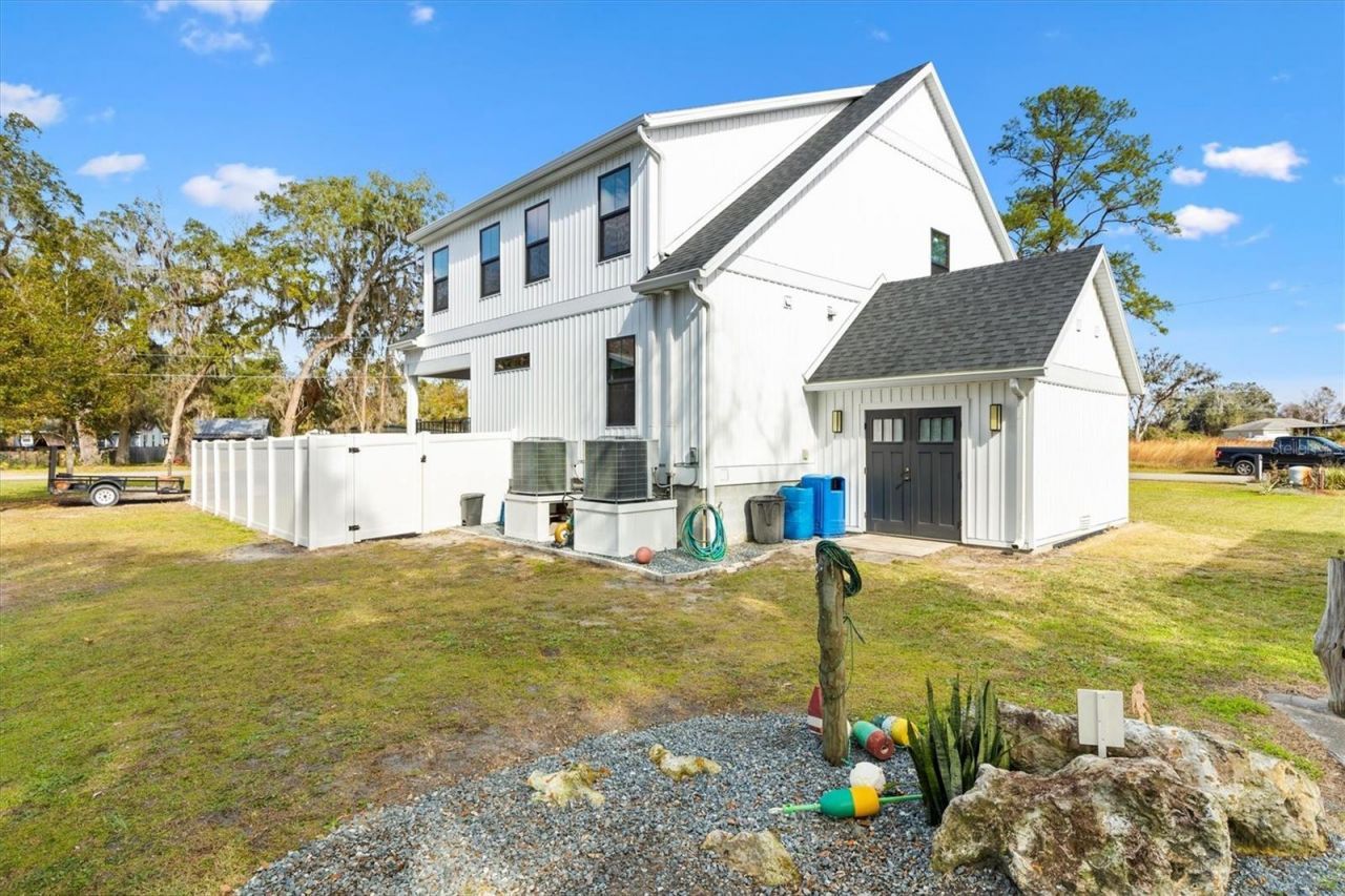 4777 Cr 306a, Lake Panasoffkee, FL 33538 Photo