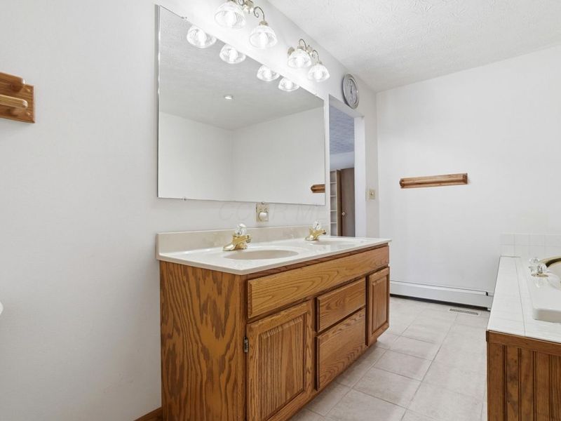 12644 Snyder Church Road NW, Baltimore, OH 43105 Photo 24