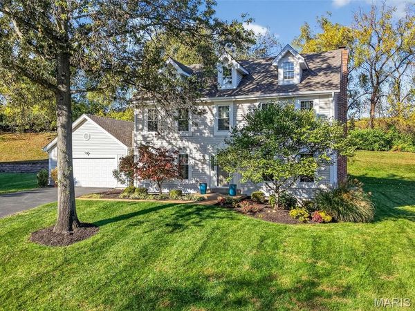 1505 Timberbluff Court, Chesterfield, MO 63017