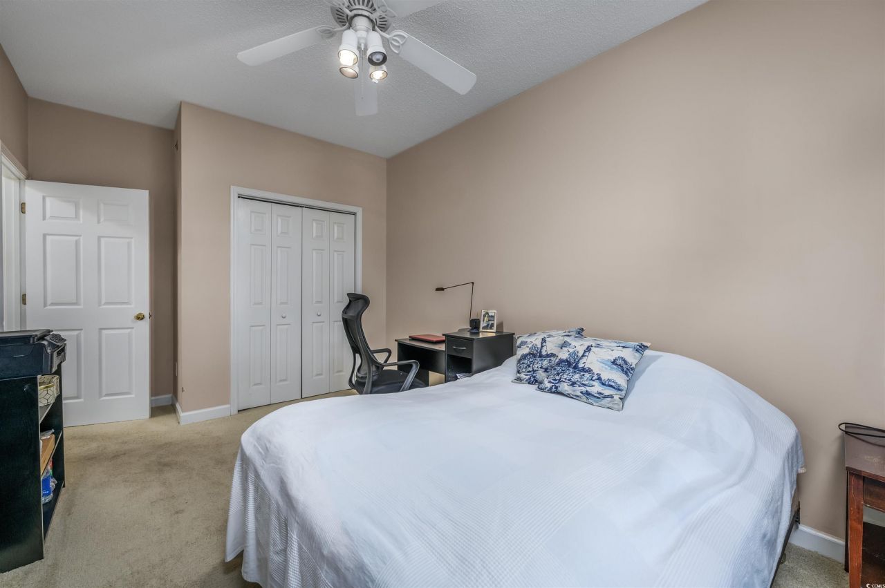 215 Jessica Lakes Dr. Photo 20