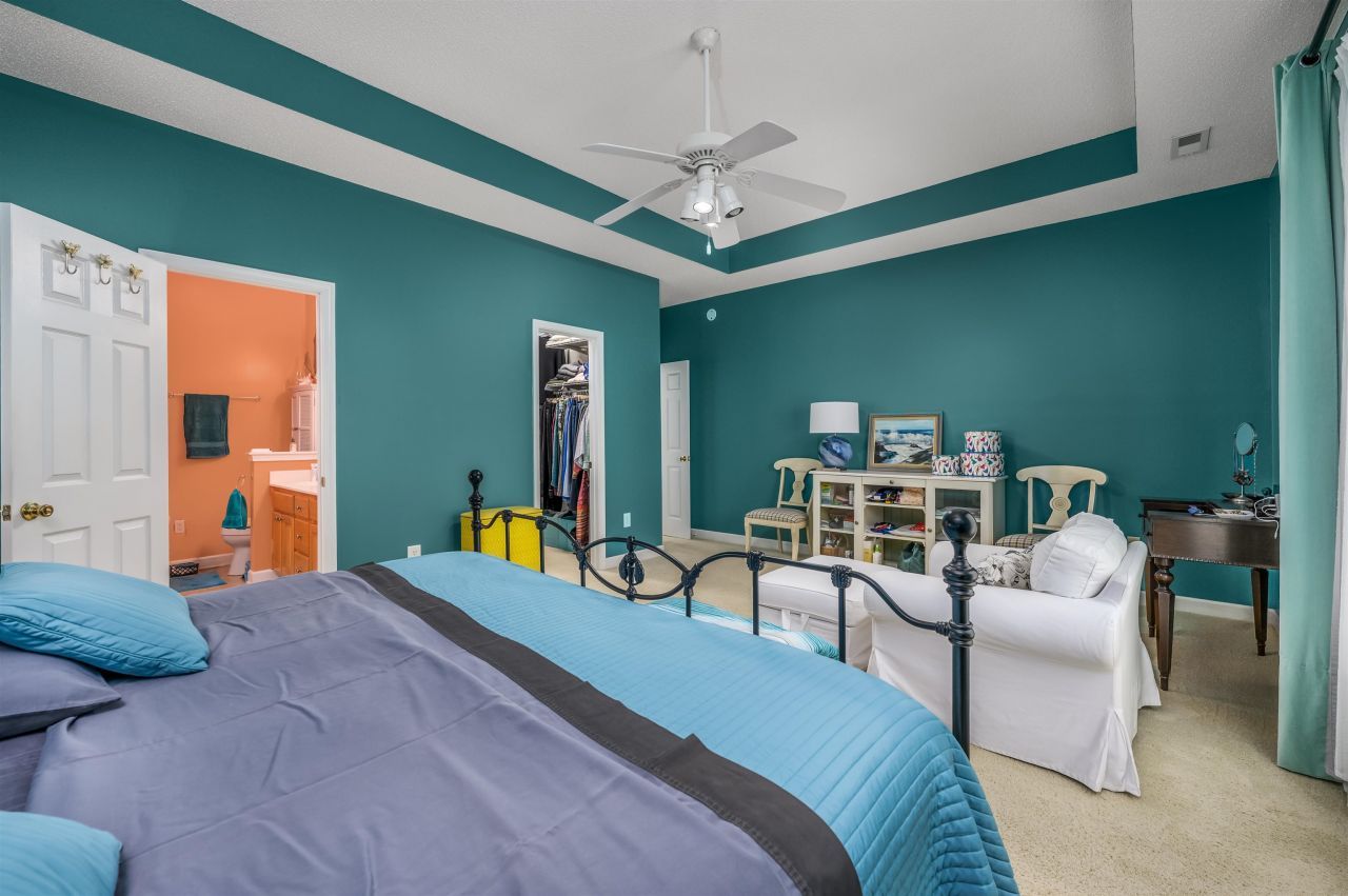 215 Jessica Lakes Dr. Photo 23