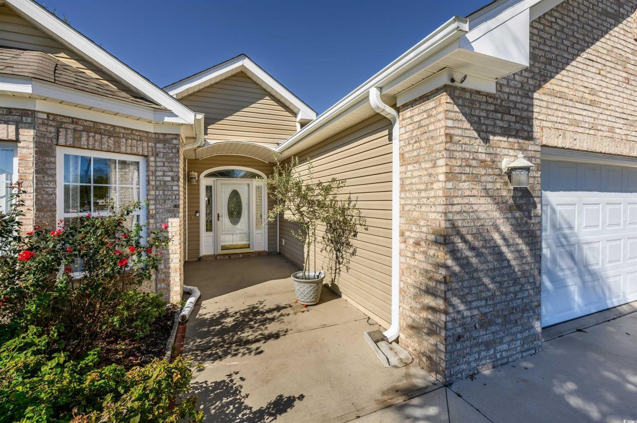 215 Jessica Lakes Dr. Photo 7