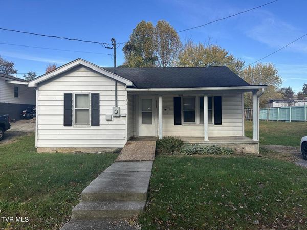 2107 East Watauga Avenue, Johnson City, TN 37601