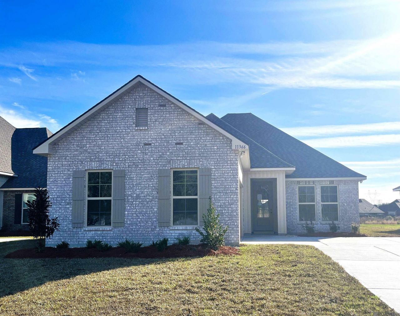 11366 Densmore Dr, Denham Springs, LA 70726 Main Photo