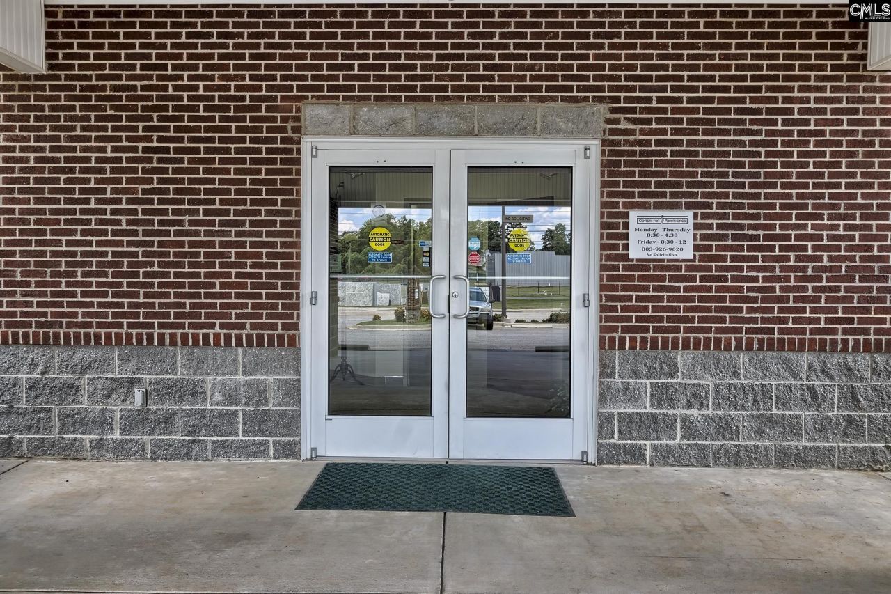 811 Sunset Boulevard Photo 4