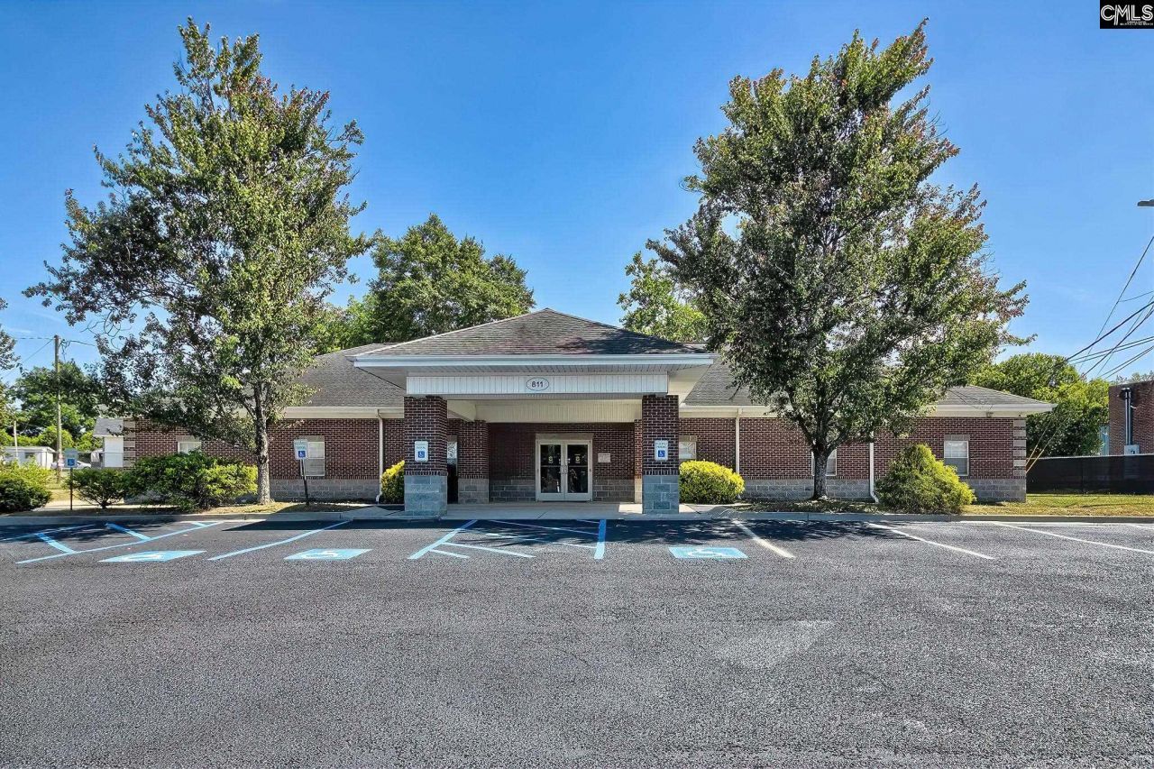 811 Sunset Boulevard Photo 44