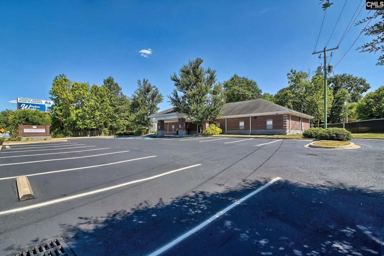 811 Sunset Boulevard Photo 46