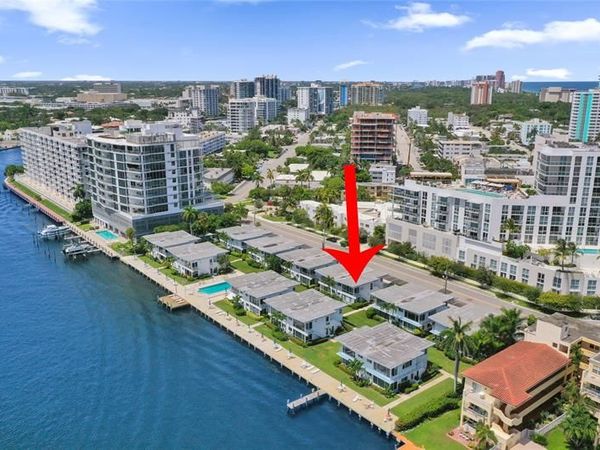 425 Bayshore Drive, Unit 2, Fort Lauderdale, FL 33304