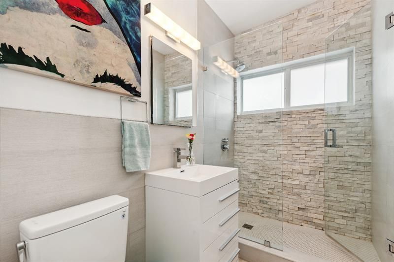 425 Bayshore Drive, Unit 2, Fort Lauderdale, FL 33304 Photo