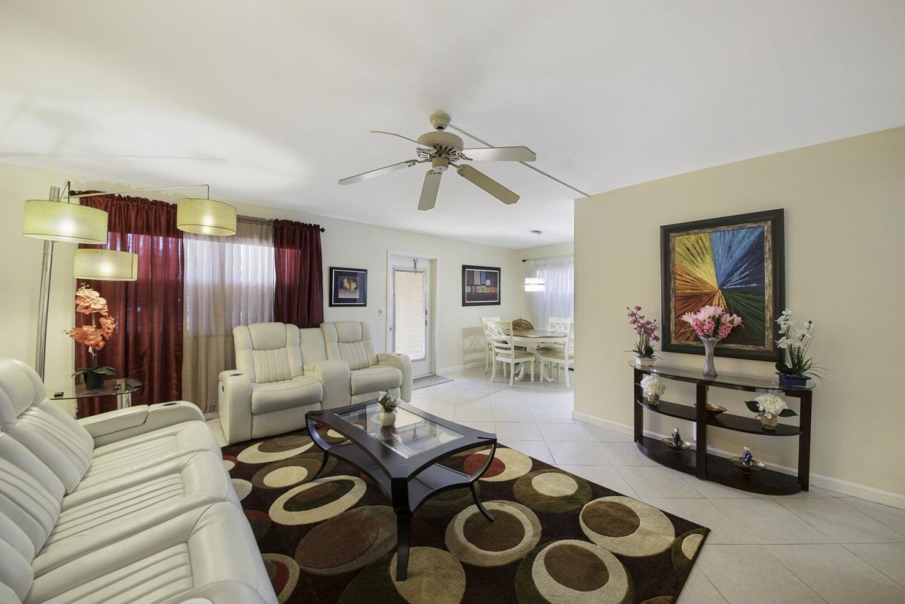 308 Brittany G, Delray Beach, FL 33446 Photo
