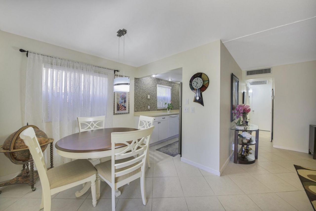 308 Brittany G, Delray Beach, FL 33446 Photo