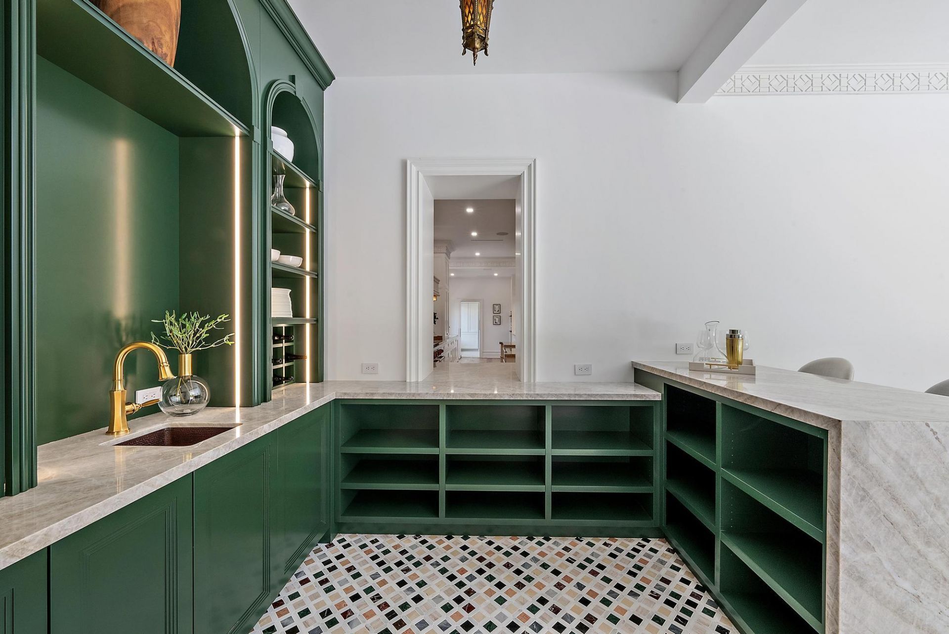 206 Phipps Plaza, Palm Beach, FL 33480 Photo