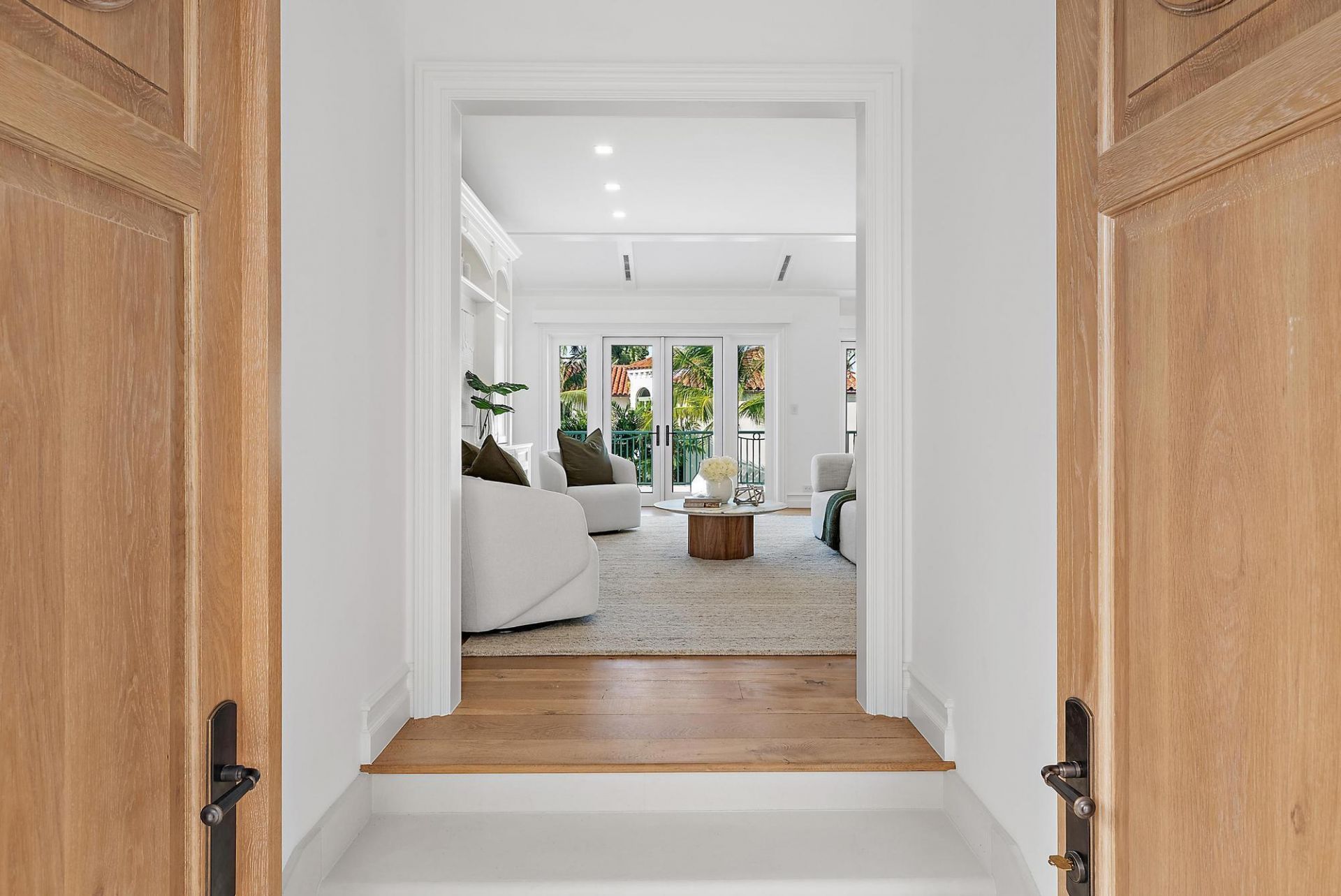 206 Phipps Plaza, Palm Beach, FL 33480 Photo