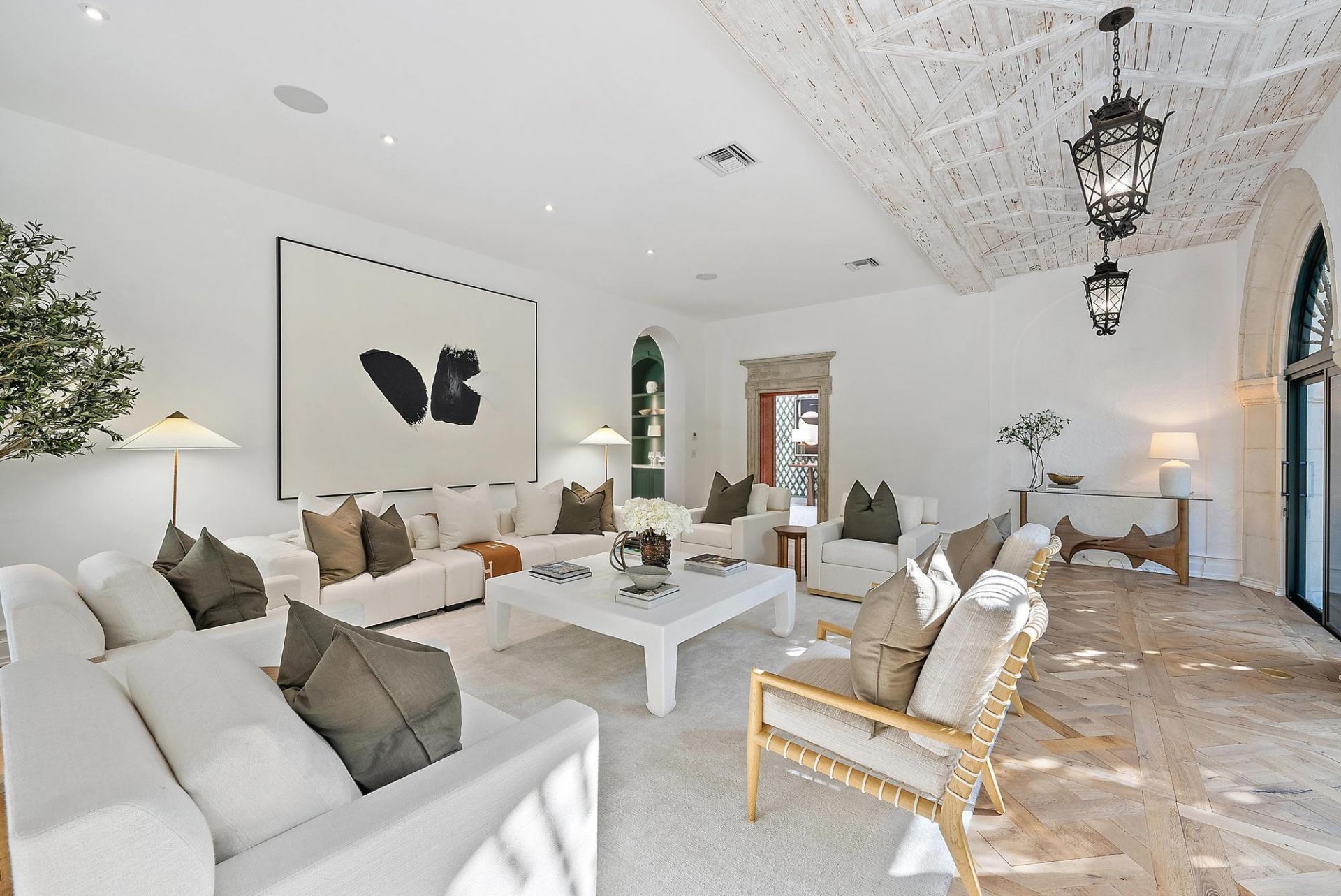 206 Phipps Plaza, Palm Beach, FL 33480 Photo