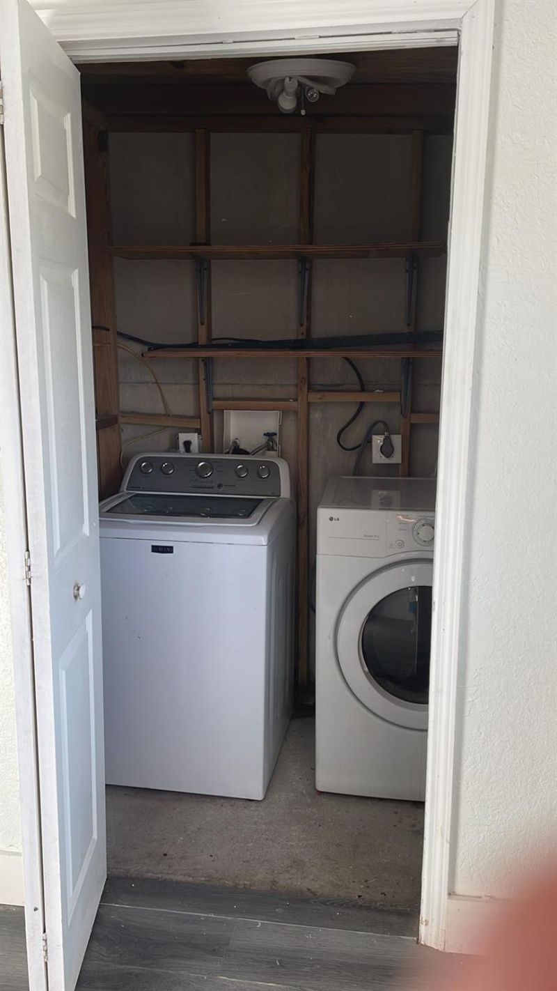 1011 NW 195th Street, Miami Gardens, FL 33169 Photo