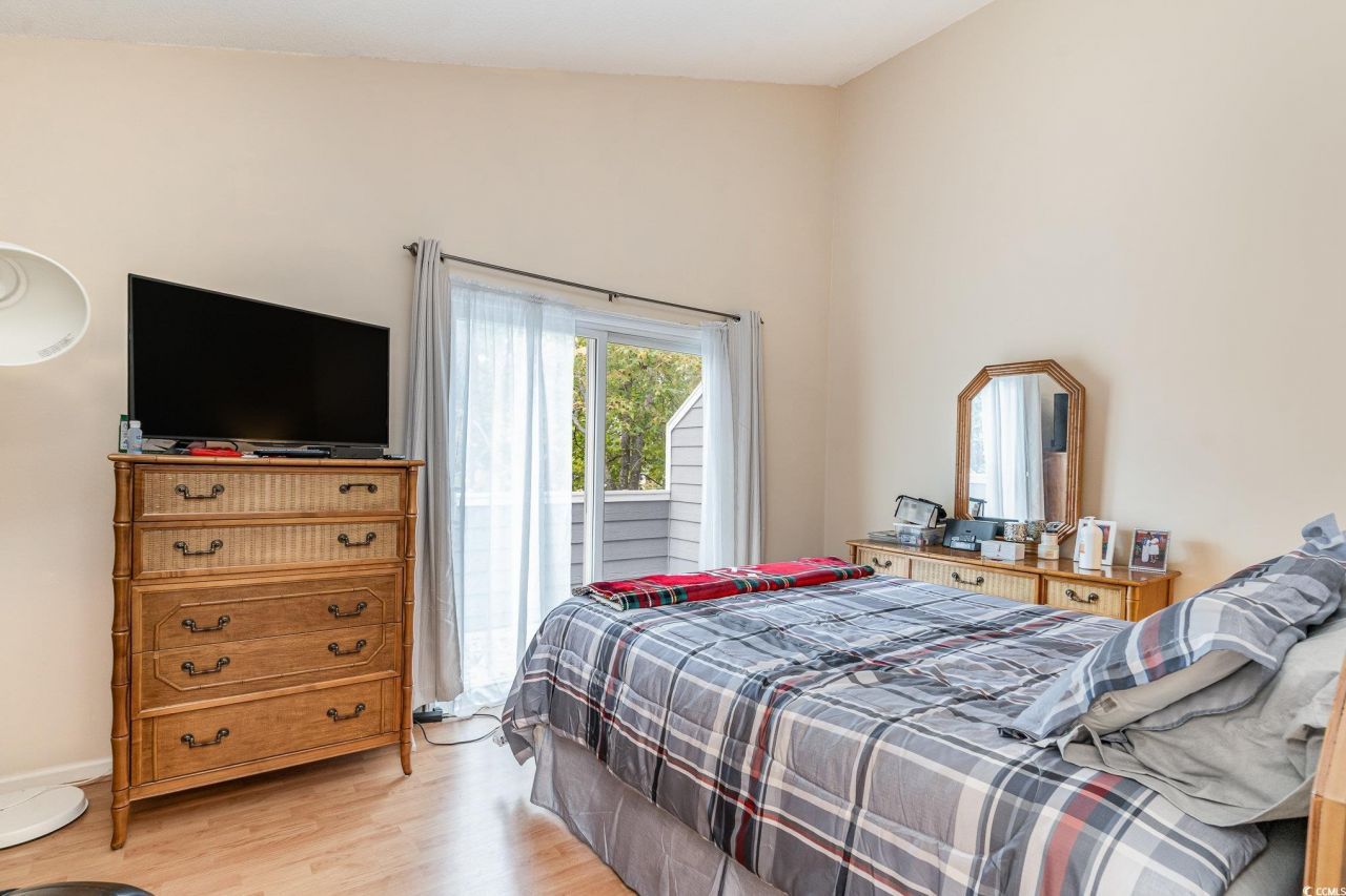 1206 Erin Way Photo 12