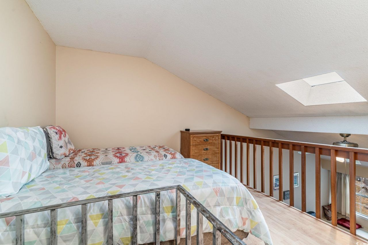 1206 Erin Way Photo 19