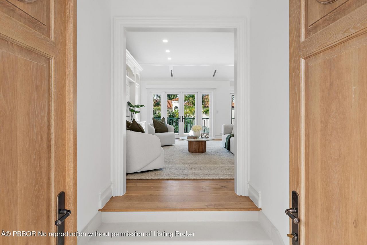 206 Phipps Plaza, Palm Beach, FL 33480 Photo