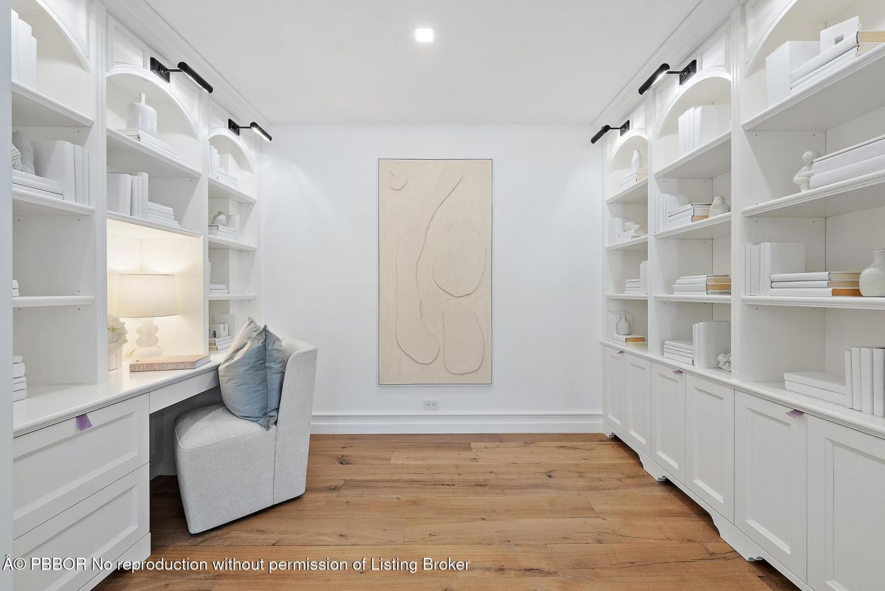 206 Phipps Plaza, Palm Beach, FL 33480 Photo