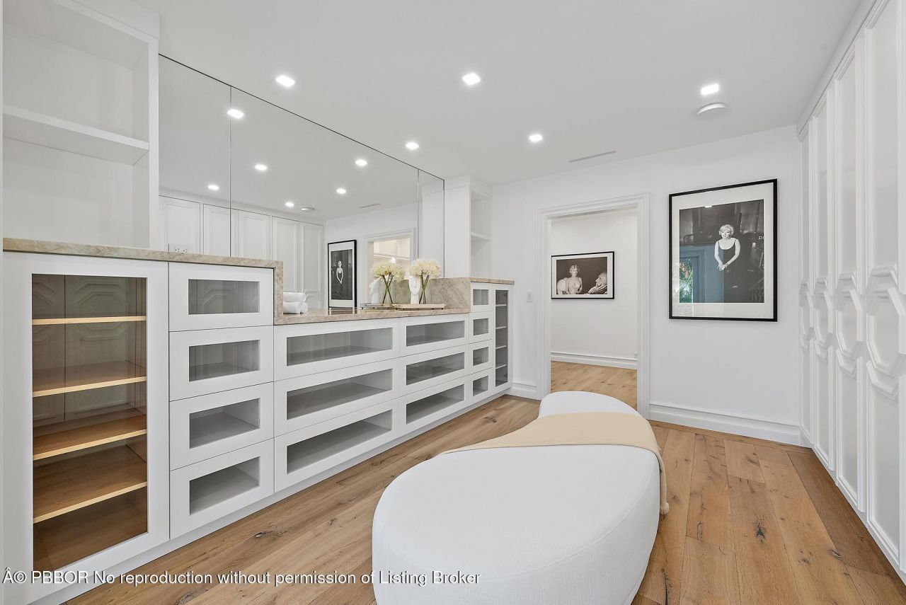 206 Phipps Plaza, Palm Beach, FL 33480 Photo