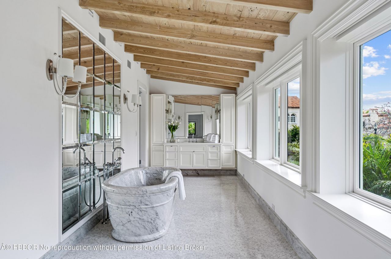 206 Phipps Plaza, Palm Beach, FL 33480 Photo