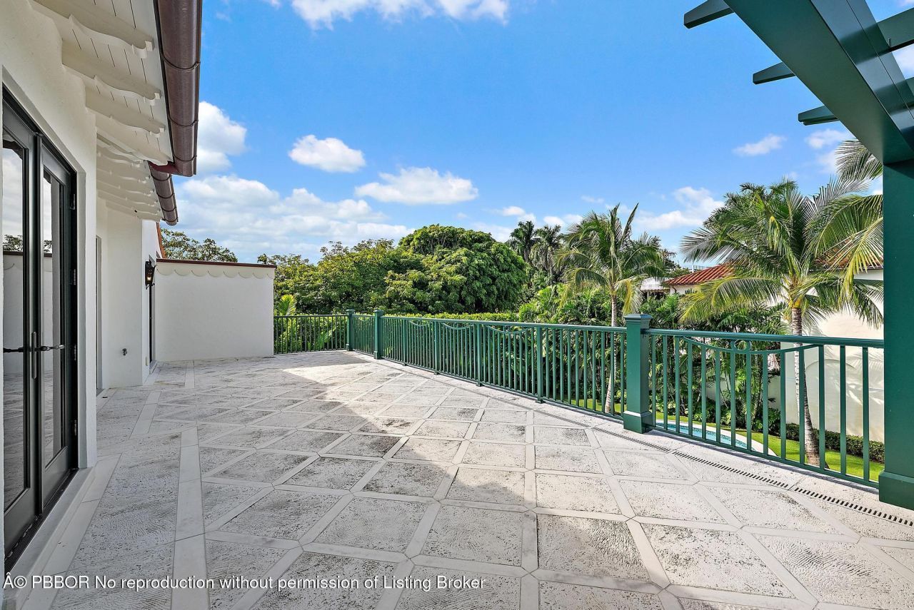 206 Phipps Plaza, Palm Beach, FL 33480 Photo