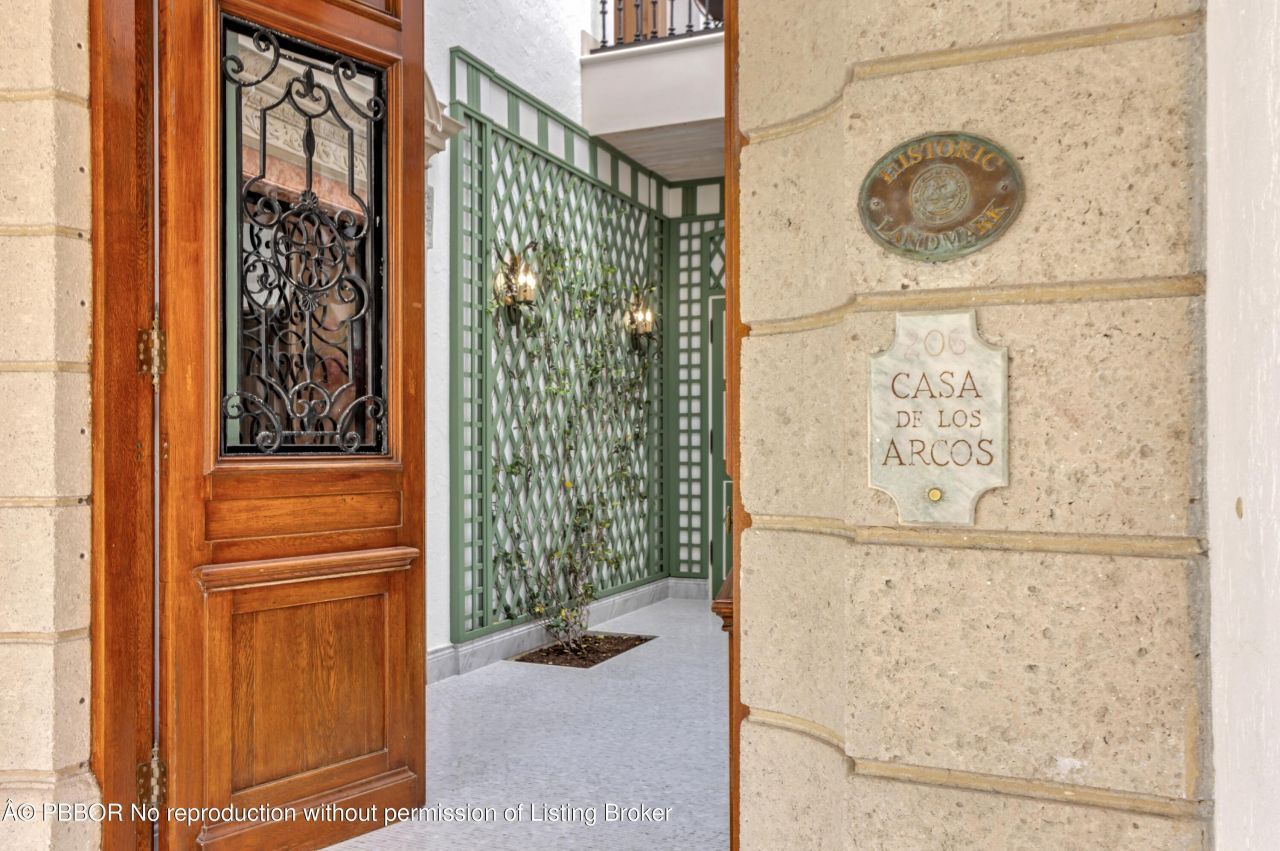 206 Phipps Plaza, Palm Beach, FL 33480 Photo