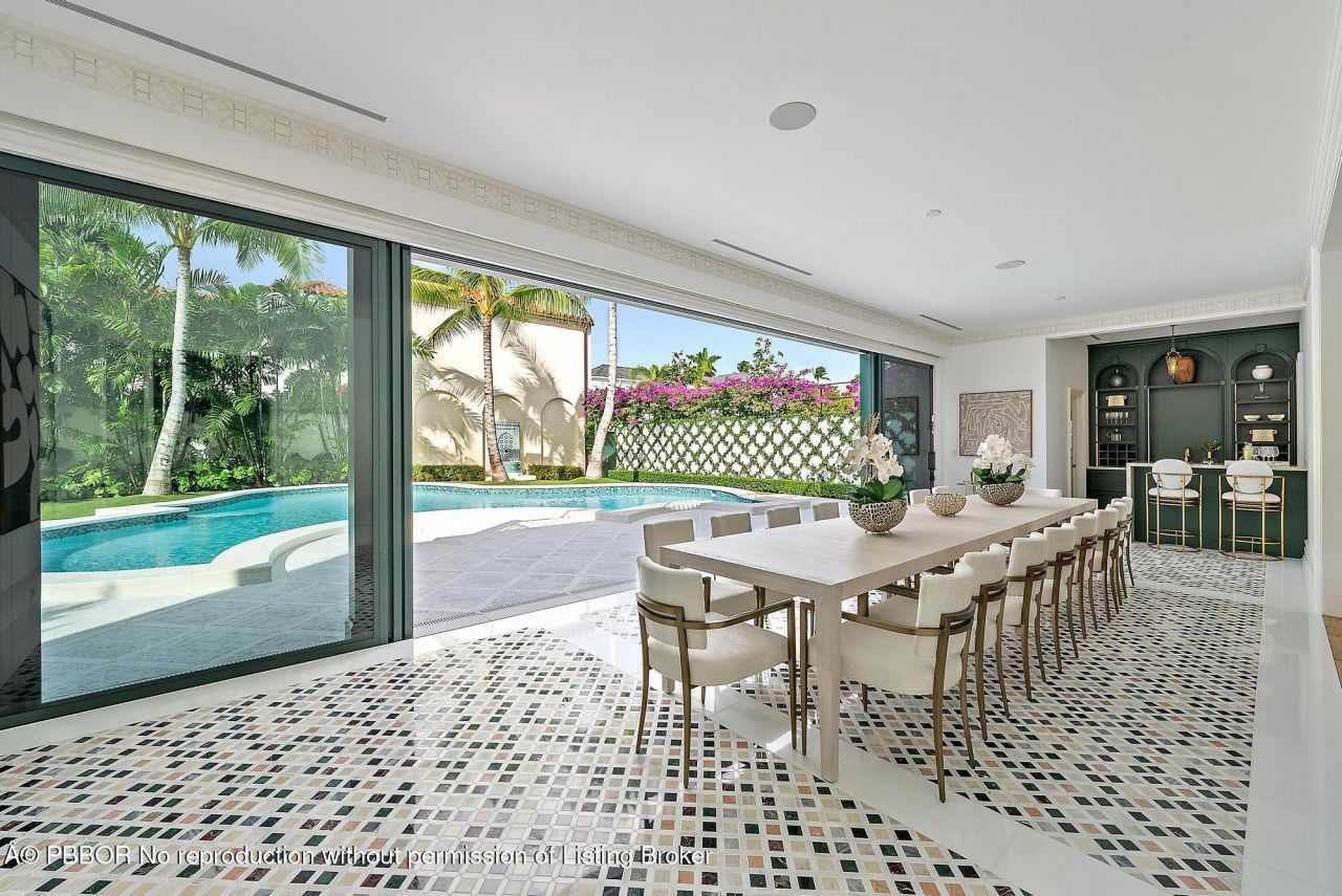 206 Phipps Plaza, Palm Beach, FL 33480 Photo