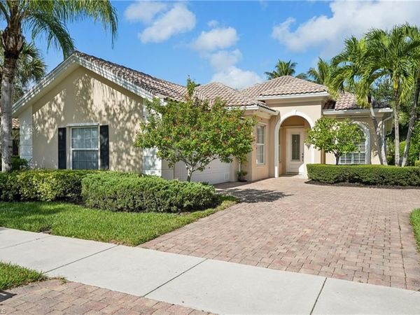 15330 Bonefish TRL, BONITA SPRINGS, FL 34135