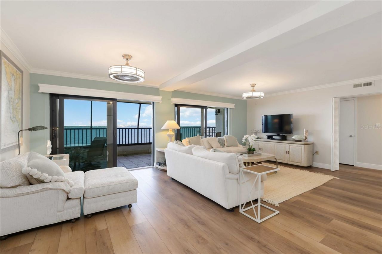 1500 Park Beach Circle, Unit 6C, Punta Gorda, FL 33950 Photo