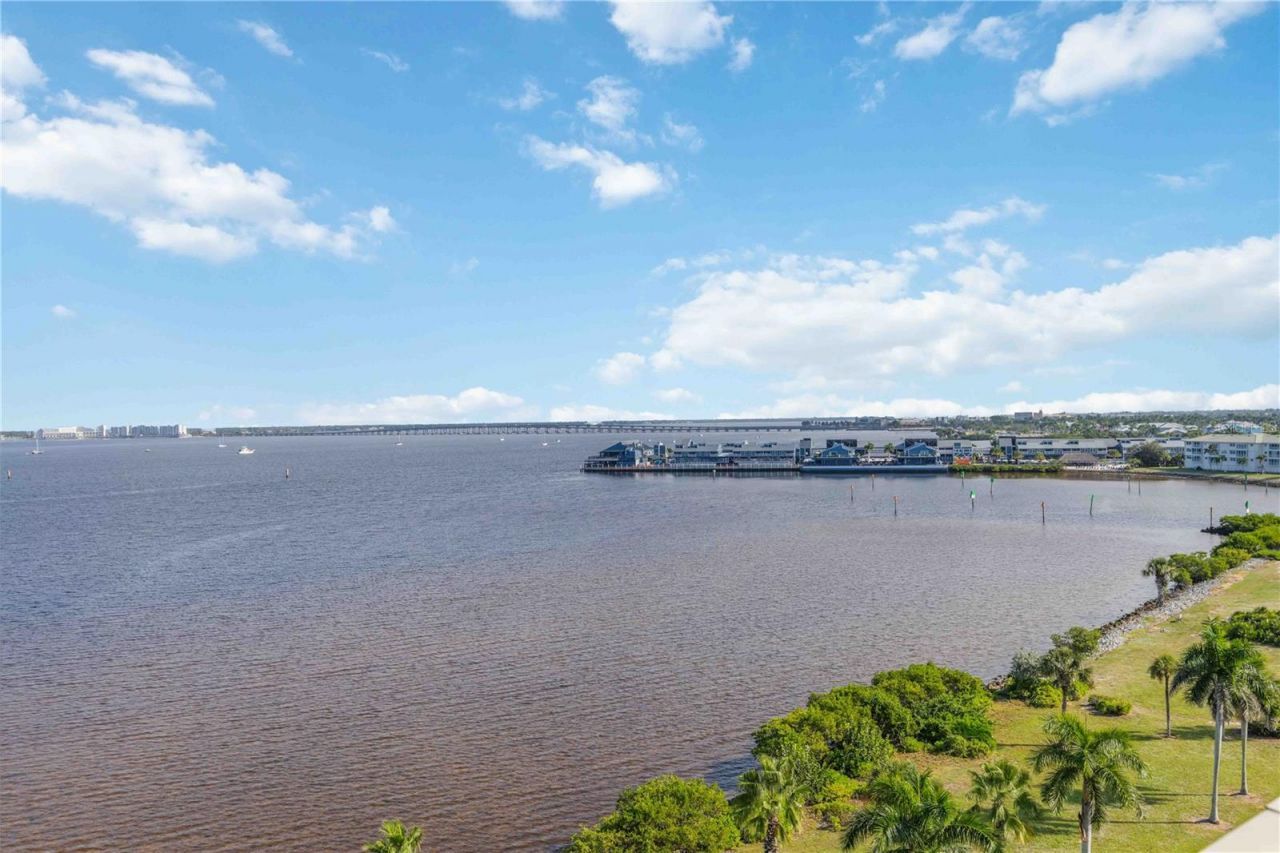 1500 Park Beach Circle, Unit 6C, Punta Gorda, FL 33950 Photo