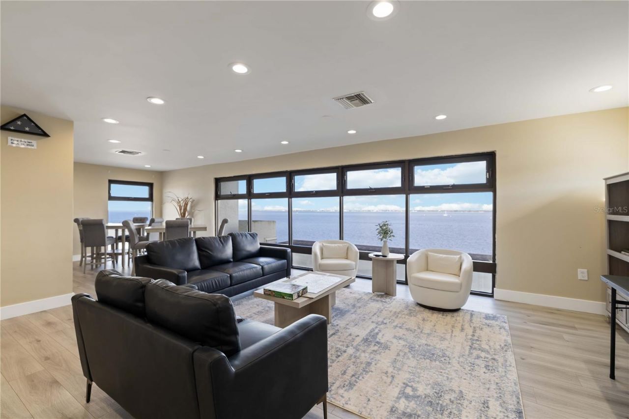 1500 Park Beach Circle, Unit 6C, Punta Gorda, FL 33950 Photo