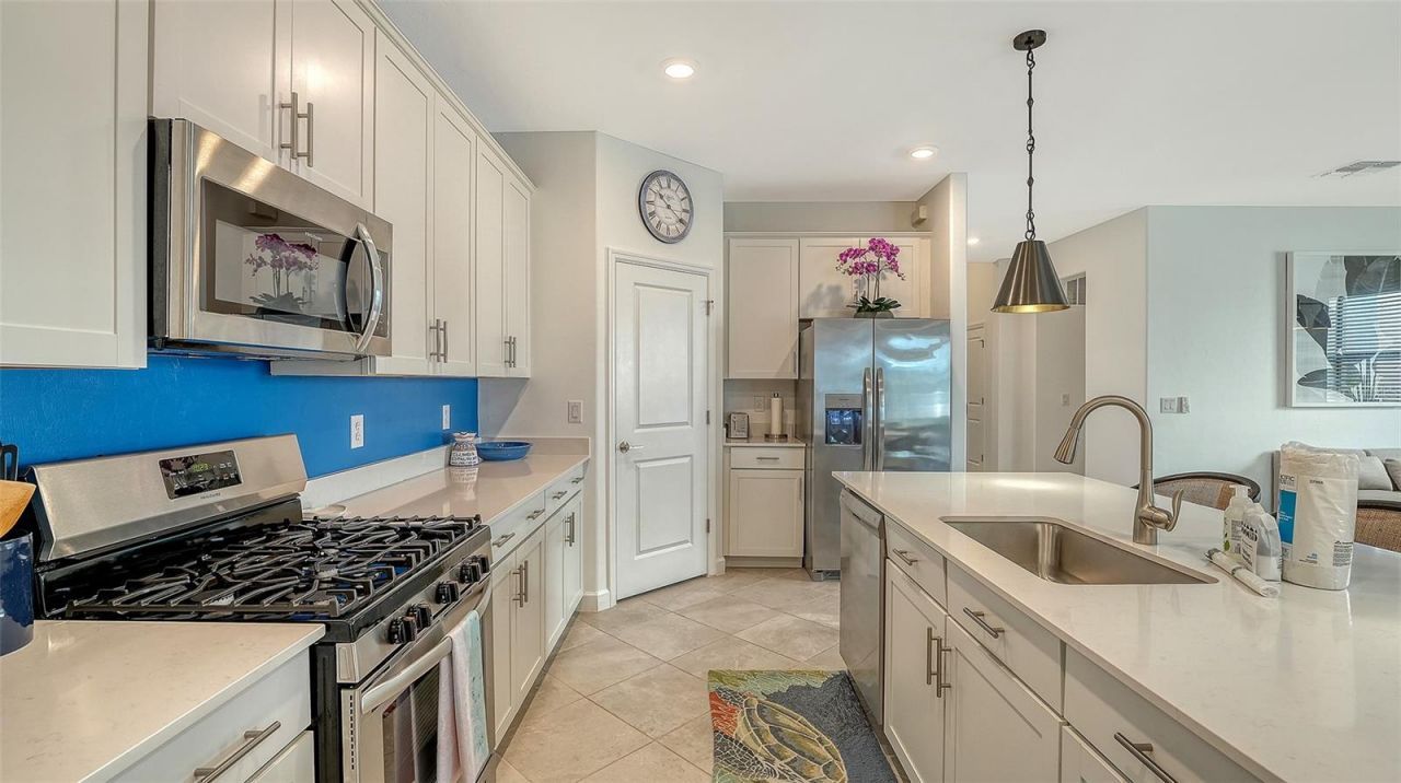 5225 Blue Crush, Bradenton, FL 34211 Photo