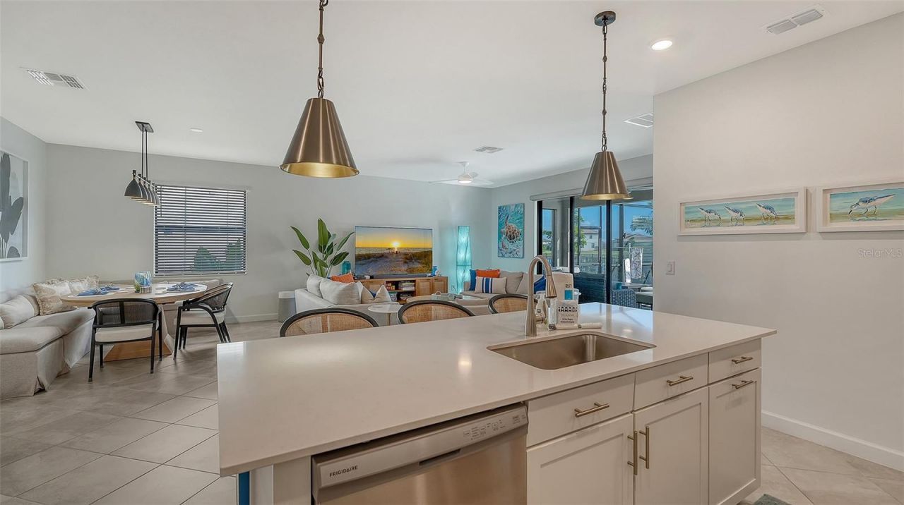 5225 Blue Crush, Bradenton, FL 34211 Photo