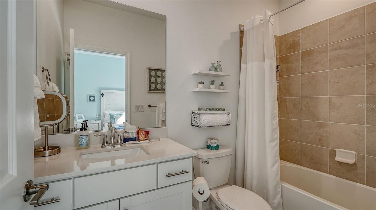 5225 Blue Crush, Bradenton, FL 34211 Photo