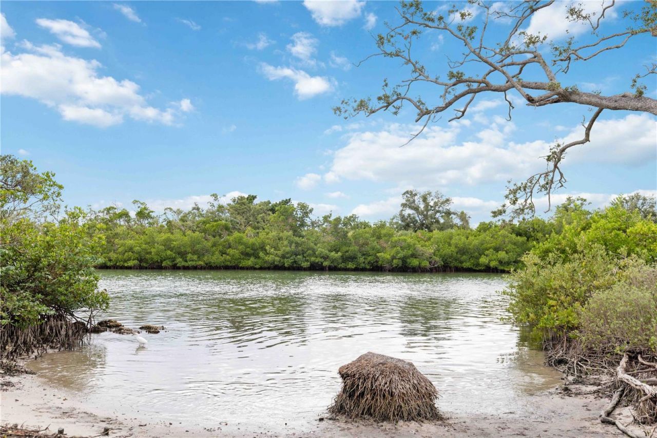 505 Lyons Bay Road, Nokomis, FL 34275 Photo